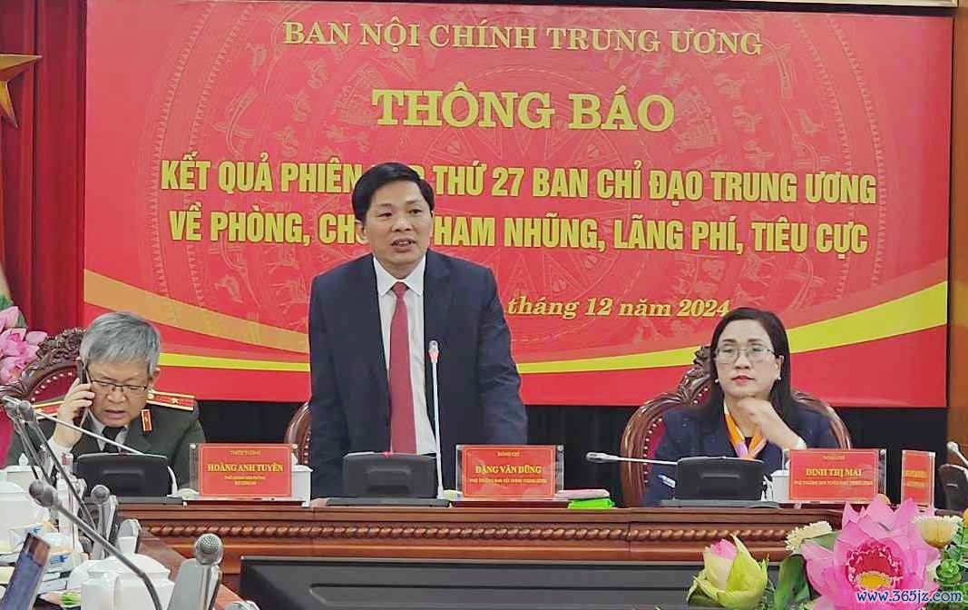 Ban Noi chinh Trung uong anh 1